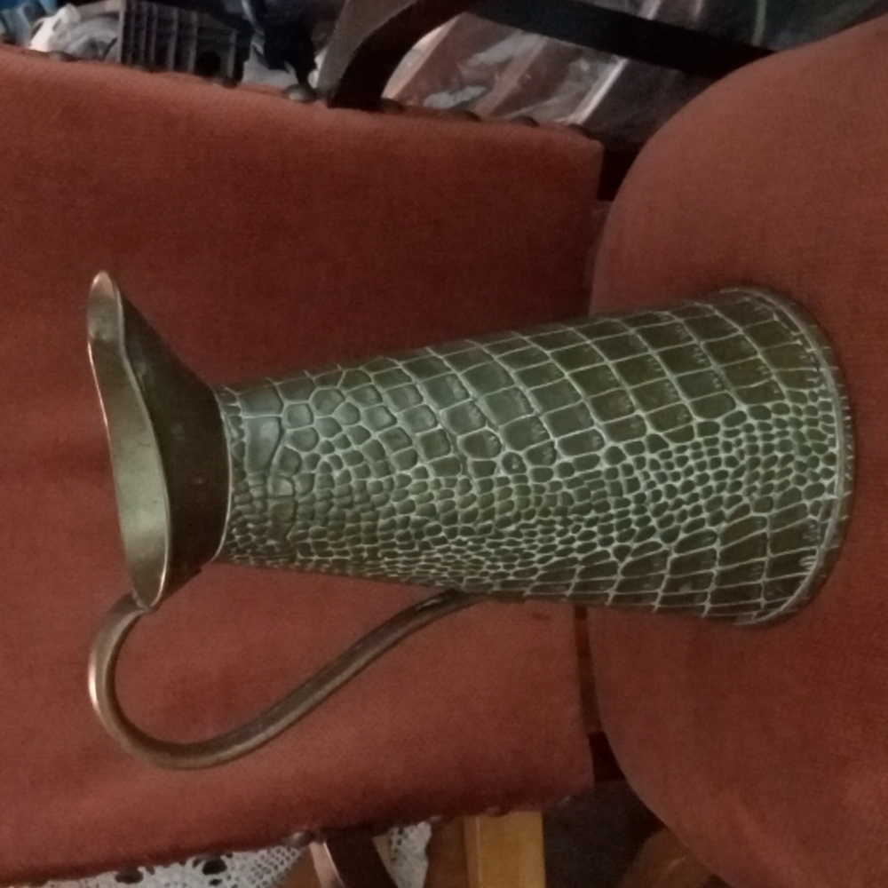Vintage Solid Brass English Water Jug Embossed Crocodile Skin Decoration